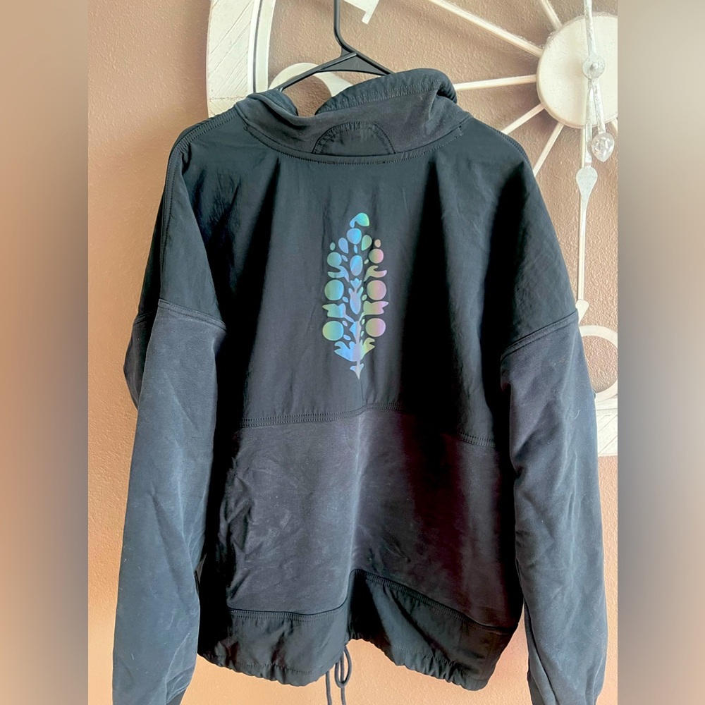 Free People pullover